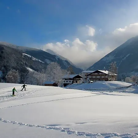 Stammerhof Bed and Breakfast 3*